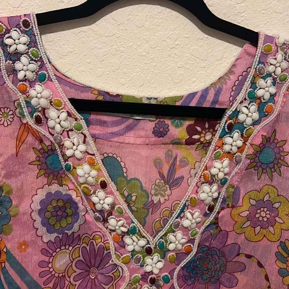 One Size Fits All Beautiful Chiffon Beach Cover Up - Beaded - Pink Design - Picture 2 of 6